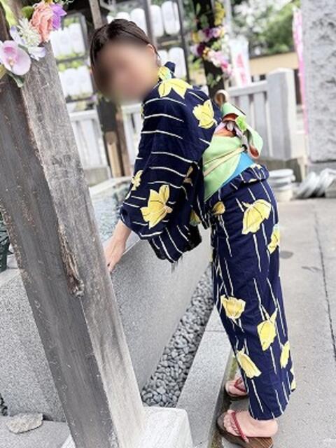 ひとみ 完熟ばなな札幌・すすきの（人妻熟女デリヘル）