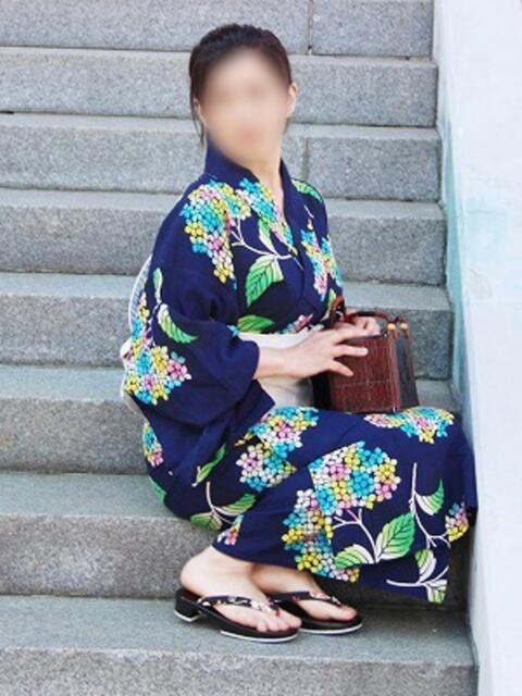 じゅん 完熟ばなな札幌・すすきの（人妻熟女デリヘル）