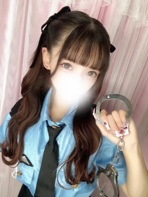らむ 新宿ハンドメイド(手コキ・オナクラ)