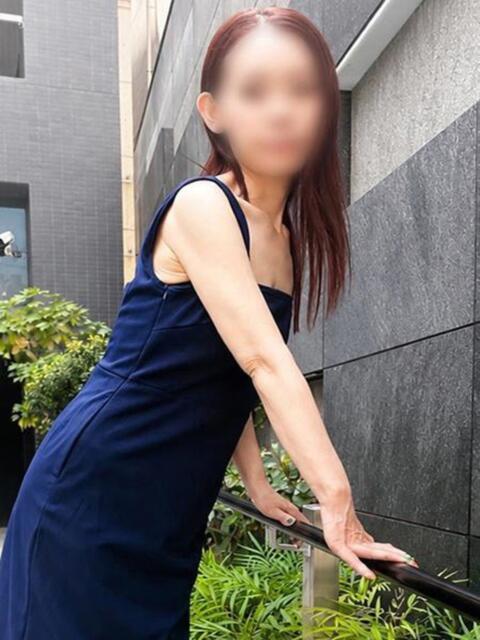 そら 新宿・新大久保おかあさん（熟女デリヘル）