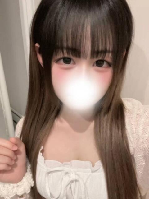 しあん☆ロアカワF美乳 白河美少女図鑑（デリヘル）