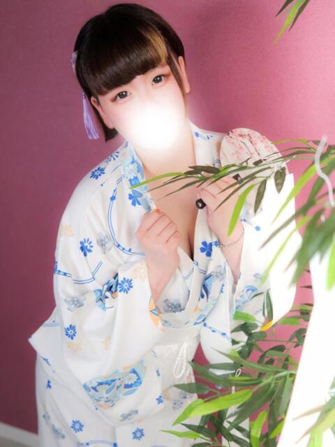 道端きみか 全裸にされた女たちor欲しがり痴漢電車（ホテヘル）