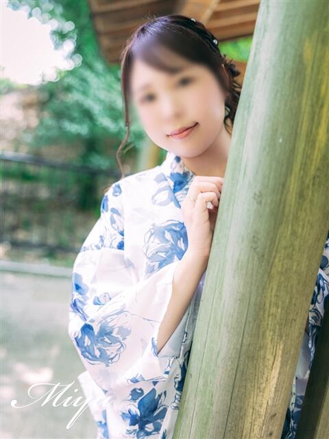 みゆ 千葉人妻花壇(人妻デリヘル)
