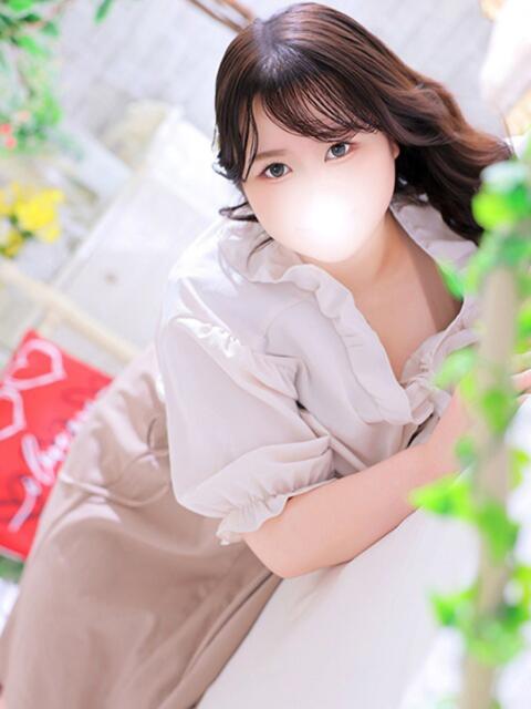 あかり 白いぽっちゃりさん(ぽっちゃり専門ホテヘル)