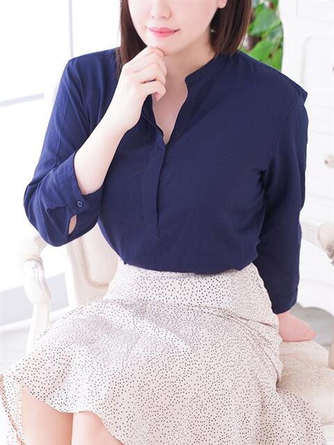 板垣 由梨花 人妻セレブ宮殿（人妻デリヘル）