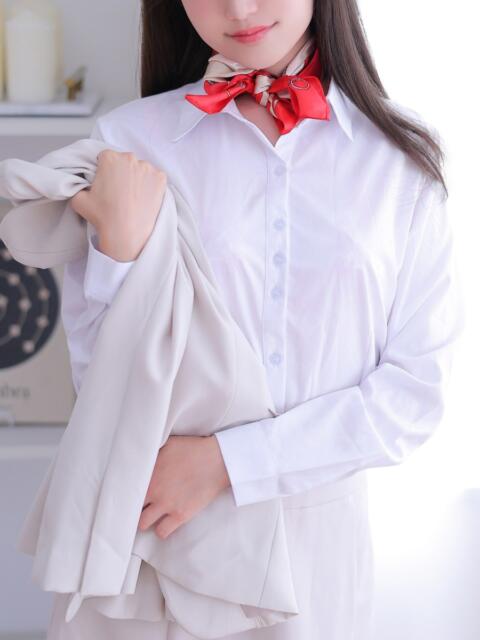 鈴野 英美里 虎ノ門空港（高級デリヘル）