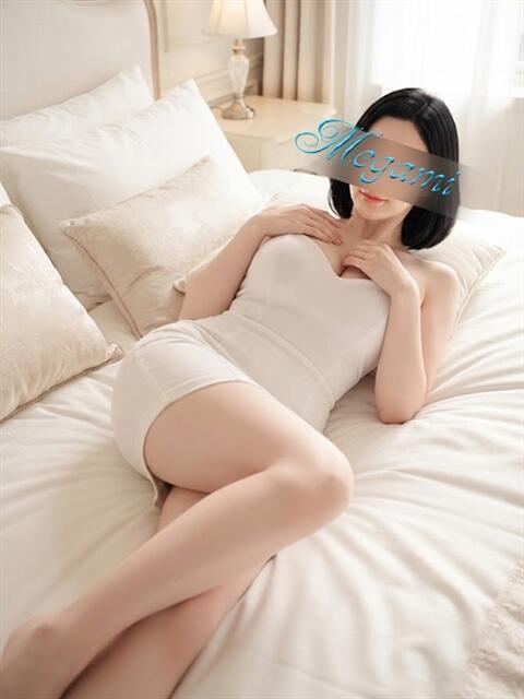 すずか ～優しい若妻倶楽部～Mrs.女神（人妻デリヘル）