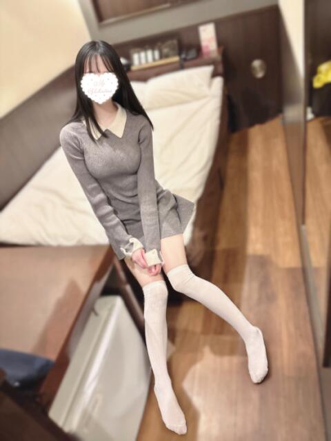 ひなた 池袋S級素人派遣型東京美少女物語(派遣型リフレ)