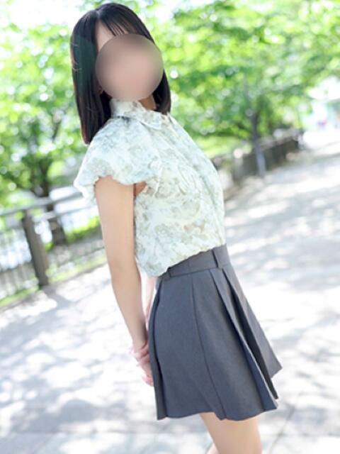 ひとみ かりんと小岩（オナクラ）