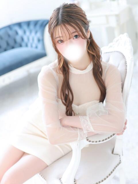 みいな クラブ バレンタイン大阪（素人美女専門デリヘル）