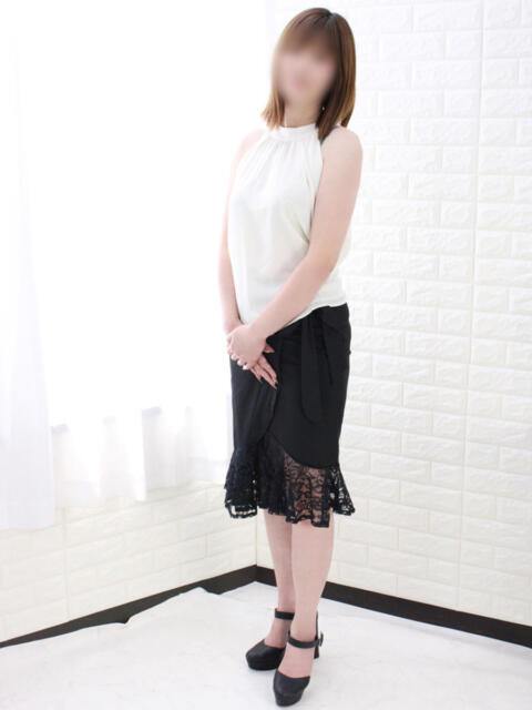 りな マダム可憐(人妻デリヘル)