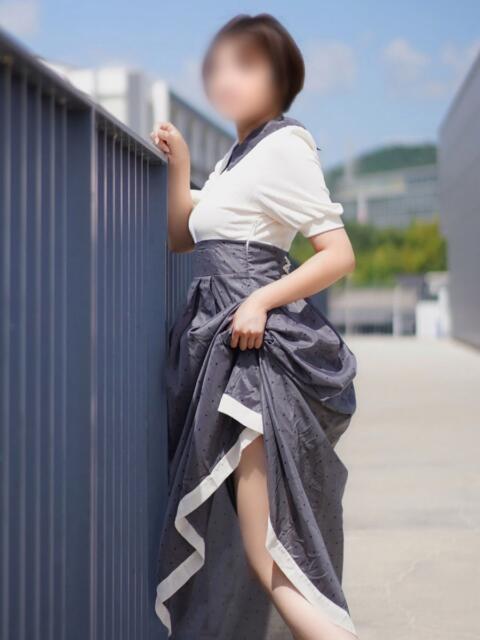 ちひろ [優良人妻店]セレブスタイル（山口～防府～萩）（人妻デリヘル）