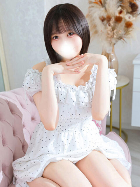 かなと★S級素人×爆乳18歳★ Chloe五反田本店 S級素人清楚系デリヘル(デリヘル)