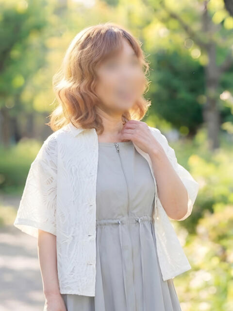 みゆき 奥様鉄道69 岡山店（駅待ち合わせ型人妻デリヘル）