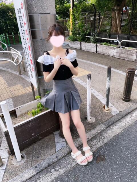 うる 池袋S級素人派遣型東京美少女物語(派遣型リフレ)