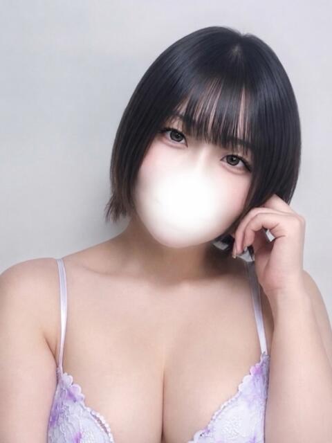 いぶき ぽっちゃり巨乳素人専門店ぷにめろ池袋店（ぽっちゃり系デリヘル）