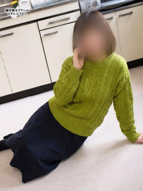 えみ 越谷熟女デリヘル マダムエプロン（熟女デリヘル）