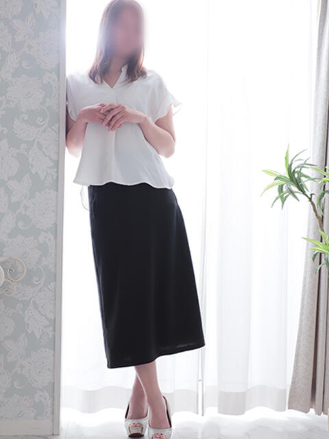 ココナ★穏やかな人妻タイプ BITEKI(人妻デリヘル)