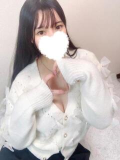 黒髪清楚系18歳ふうなちゃん ロイヤル　アテンダー（古川/デリヘル）