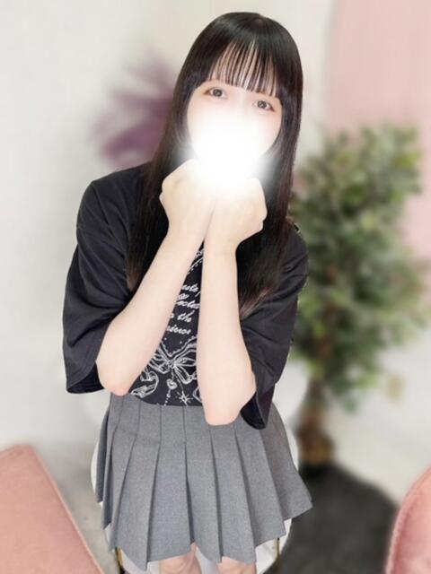 うた(激かわ×スレンダー天使! ハニービー(Honey Bee)(デリヘル)