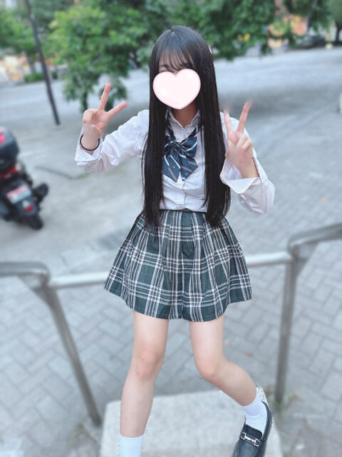 体験期間なつ『ガチロリカワ！元気いっぱい無邪気な童顔美少女』 錦糸町派遣型JKリフレガチあい（派遣リフレ）
