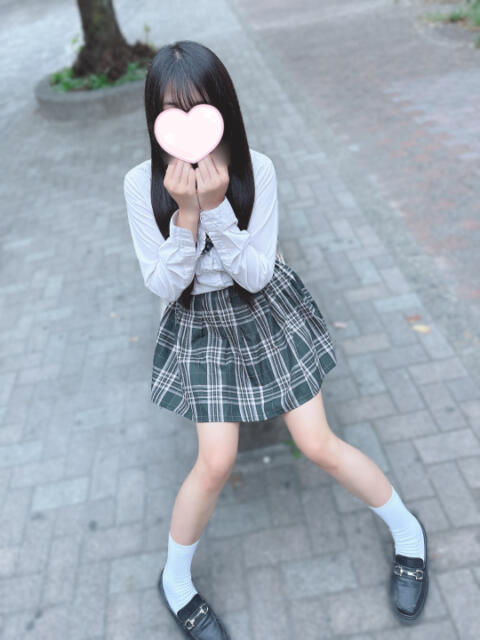 体験期間なつ『ガチロリカワ！元気いっぱい無邪気な童顔美少女』 錦糸町派遣型JKリフレガチあい（派遣リフレ）