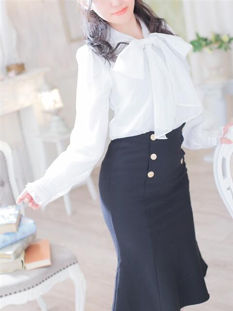 押野 秋華 人妻セレブ宮殿（人妻デリヘル）
