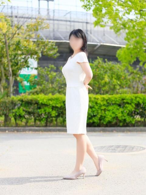佐藤 ひな こあくまな熟女たち 神戸西・明石店（KOAKUMAグループ）（人妻・熟女デリヘル）