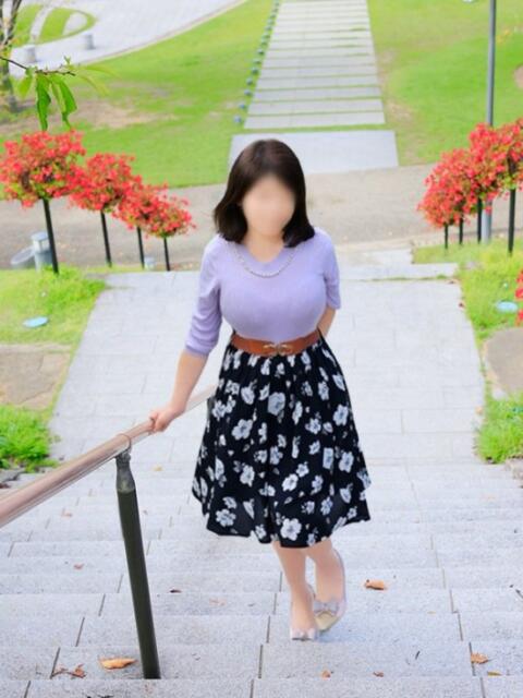 小泉 けいこ こあくまな熟女たち 高松店(KOAKUMAグループ)(人妻・熟女デリヘル)