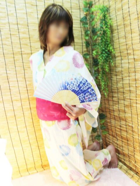 ちひろ 完熟ばなな 横浜（人妻熟女デリヘル）