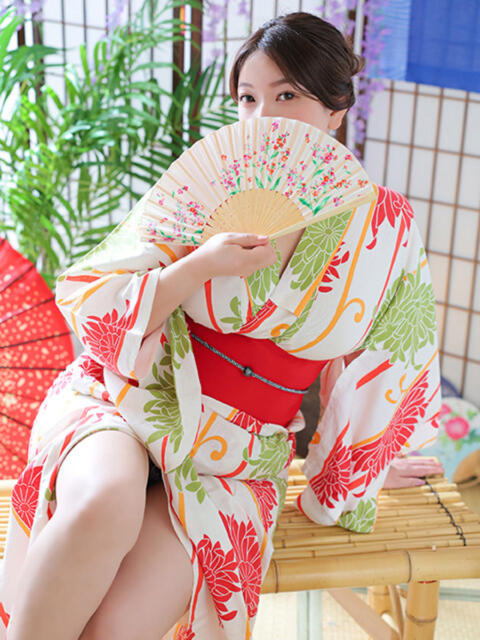 ふゆか 濃厚即19妻（デリヘル）