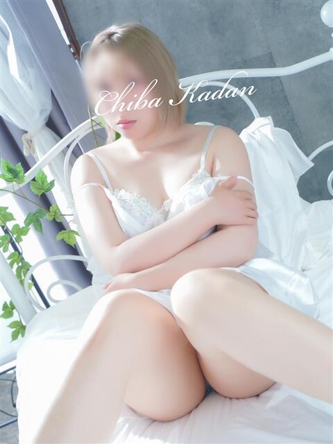なつ 千葉人妻花壇(人妻デリヘル)