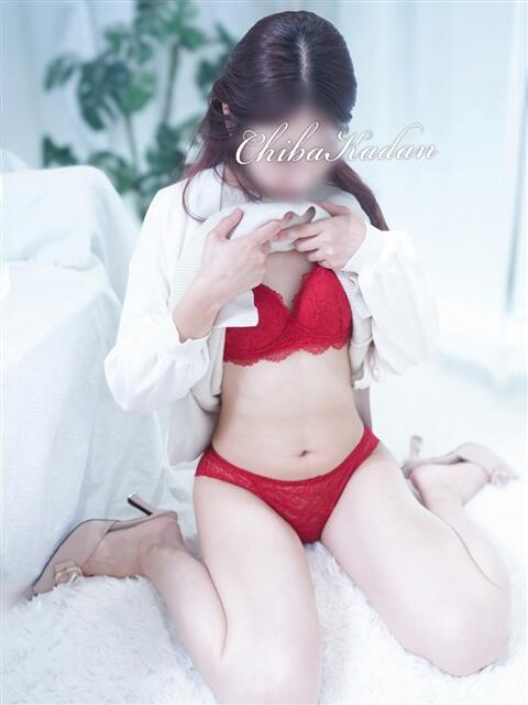 みく 千葉人妻花壇(人妻デリヘル)