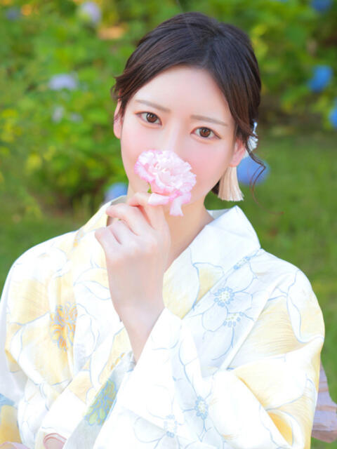 百瀬　れいな AZITO V.I.P（高級ソープランド）
