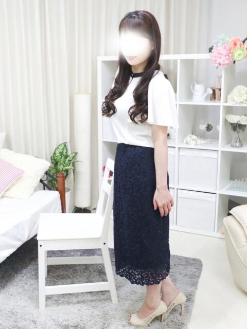 ななせ 迷宮の人妻 古河・久喜発（人妻系デリヘル）