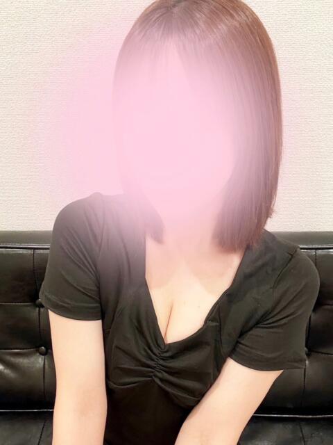 れいな Tokyo美魔女Room（【非風俗】メンズエステ）