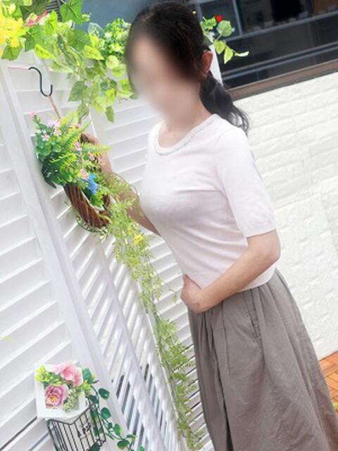 しおり 完熟ばなな八王子(デリヘル)