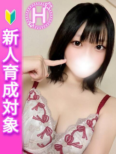 ゆら 白い巨乳(ホテヘル)