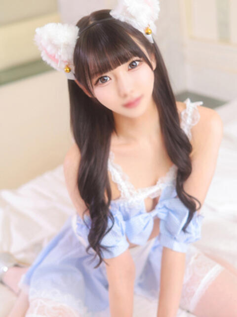 月城りな ウルトラハピネス（デリヘル）