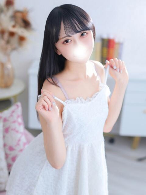 ゆの★清純清楚なキス好き美女★ Bell~S級美女お姉様・人妻デリヘル~(デリヘル)