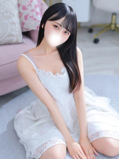 ゆの★清純清楚なキス好き美女★ Bell~S級美女お姉様・人妻デリヘル~(デリヘル)