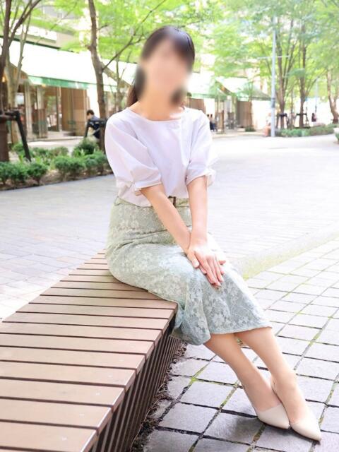 美和 東京人妻フォーシーズンズ（人妻・熟女待ち合わせデリヘル）