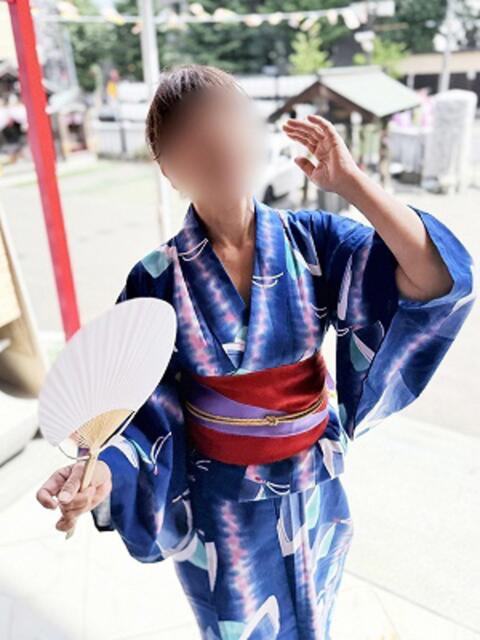 あきな 完熟ばなな札幌・すすきの（人妻熟女デリヘル）