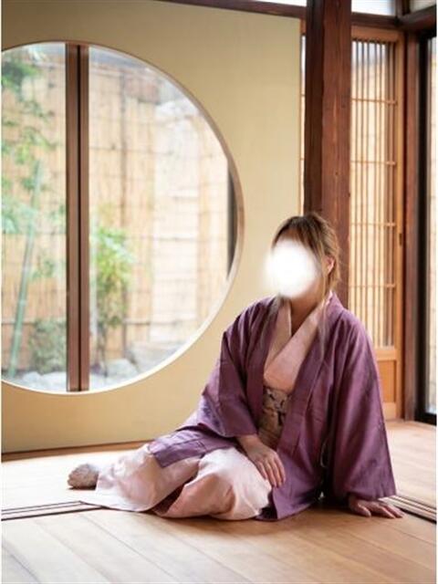 水樹 あや 厚木人妻花壇（人妻デリヘル）