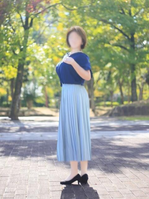 西尾 めい こあくまな熟女たち 京都店(KOAKUMAグループ)（人妻・熟女デリヘル）