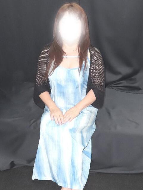 武田  瞳 熟女紹介センター（熟女デリヘル）
