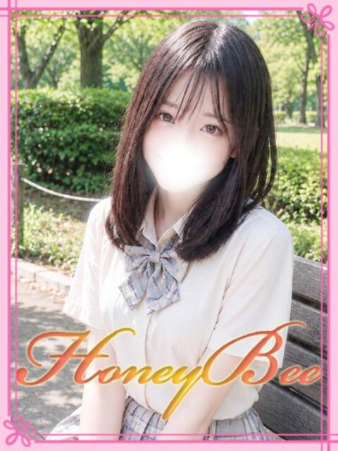 ひな(ドM18才×本気イラマ! HONEY BEE 大宮(デリヘル)