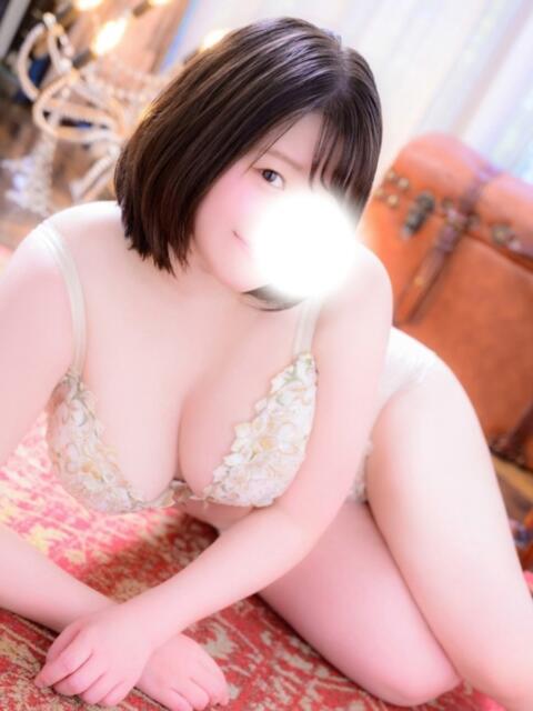 なつき 人妻の楽園(博多)(人妻デリヘル)