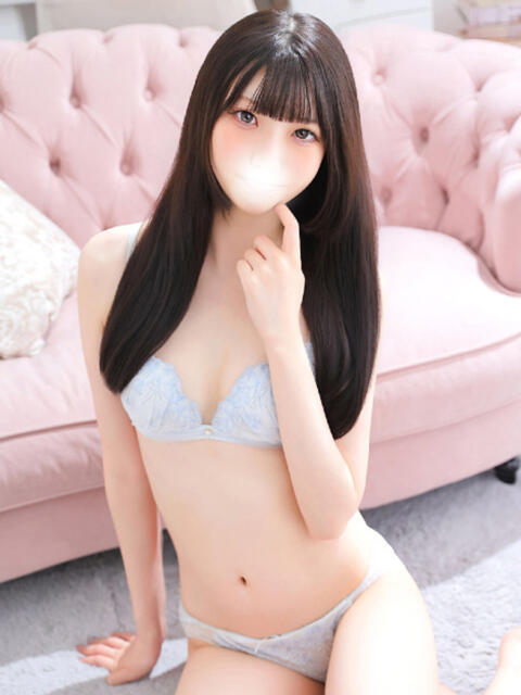 りさ★高身長×濃厚密着プレイ★ Chloe鶯谷・上野店 S級素人清楚系デリヘル（デリヘル）
