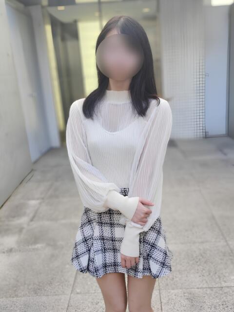 めい かりんと赤坂(派遣型オナクラ)